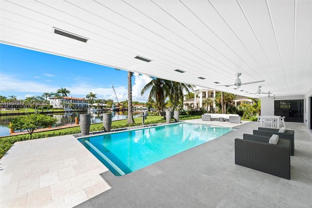 540 Reinante Ave, Coral Gables, FL 33156