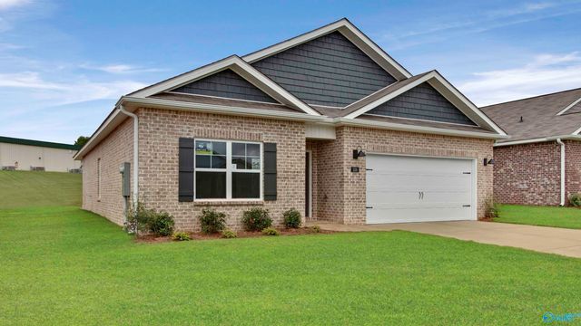 338 Ruby Elm Avenue NE, Huntsville, AL 35810