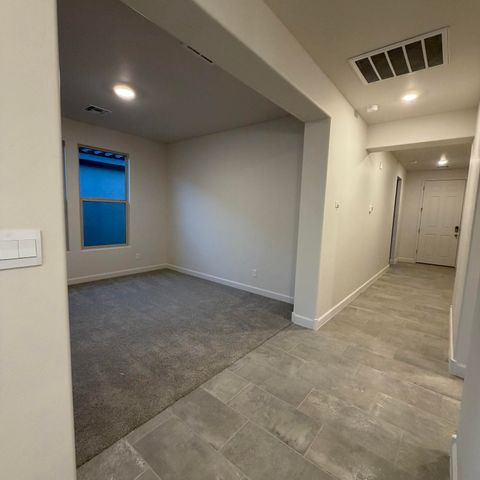 2452 Marble Avenue NE, Rio Rancho, NM 87144