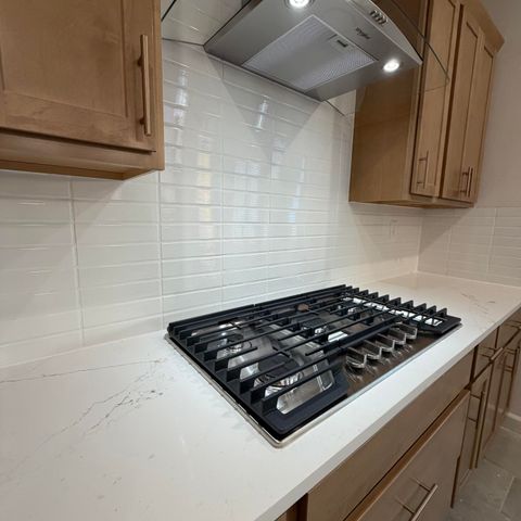 2452 Marble Avenue NE, Rio Rancho, NM 87144