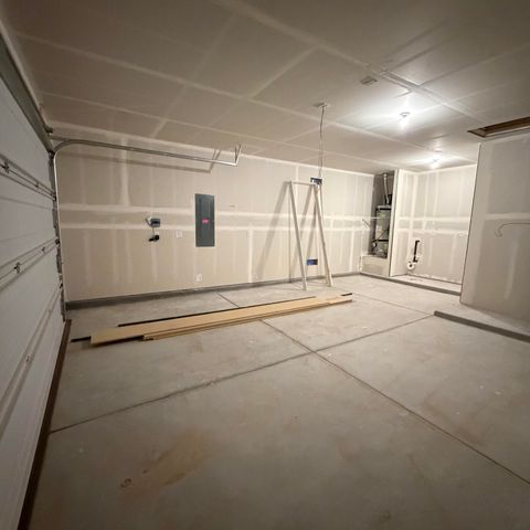 2452 Marble Avenue NE, Rio Rancho, NM 87144