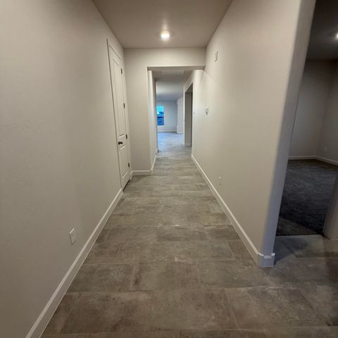 2452 Marble Avenue NE, Rio Rancho, NM 87144