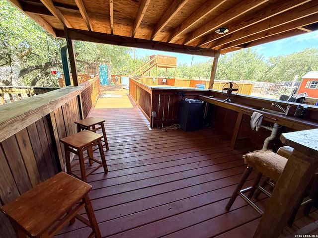 127 PRIVATE ROAD 1518, Bandera, TX 78003