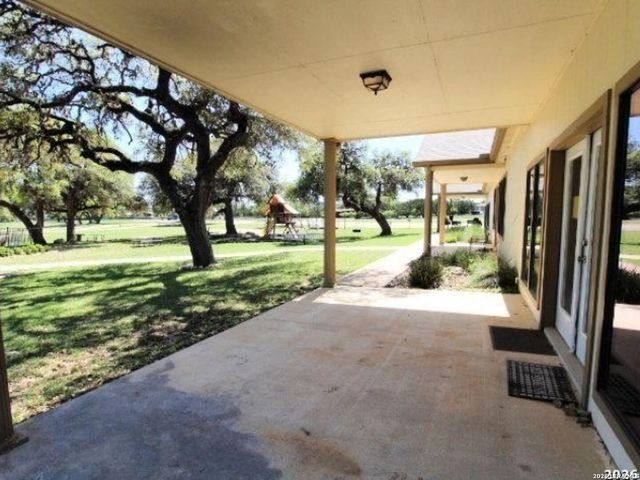 127 PRIVATE ROAD 1518, Bandera, TX 78003