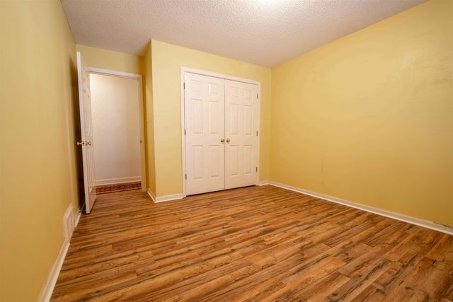 261 WALNUT LEAF DR, Memphis, TN 38018