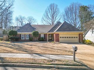 261 WALNUT LEAF DR, Memphis, TN 38018