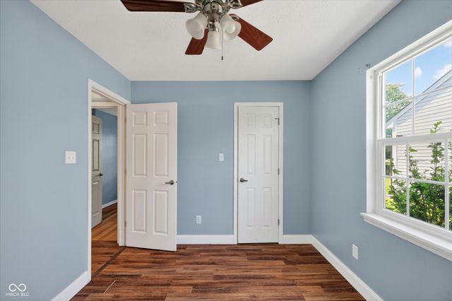 27 Lake Drive S, Brownsburg, IN 46112