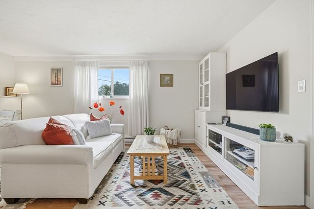 1 Tideview Path 1, Plymouth, MA 02360