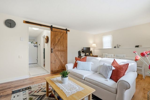 1 Tideview Path 1, Plymouth, MA 02360