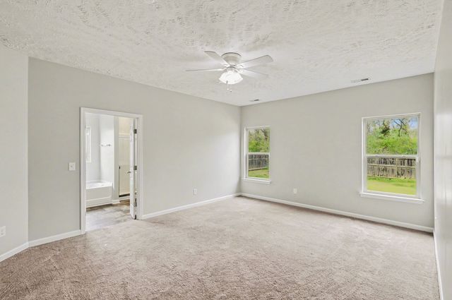 212 Leah Ct, Gallatin, TN 37066