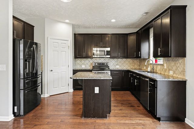 212 Leah Ct, Gallatin, TN 37066