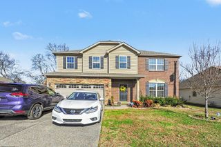 212 Leah Ct, Gallatin, TN 37066