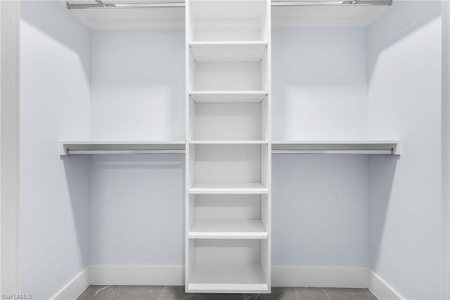 142 SW 33rd PL, Cape Coral, FL 33991