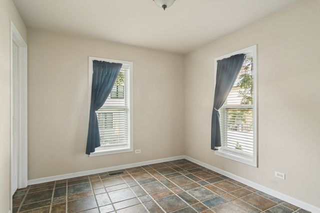 208 N Benton Street, Palatine, IL 60067