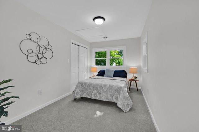 344 ABBEYVILLE RD, Lancaster, PA 17603