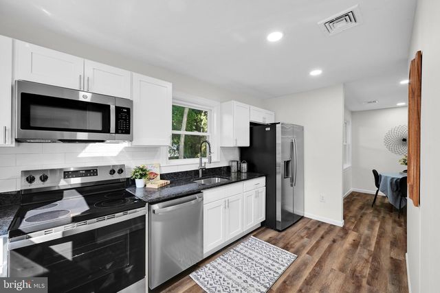 344 ABBEYVILLE RD, Lancaster, PA 17603
