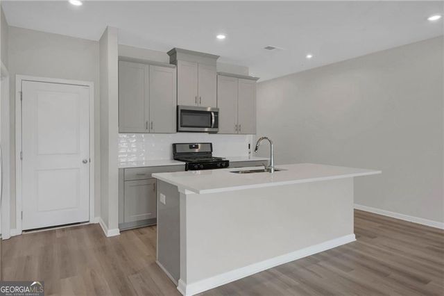 1402 Vayda Court, Marietta, GA 30066