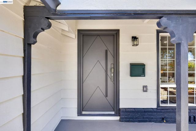 3764 Howe Ct, Fremont, CA 94538