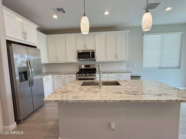 24795 N 171st Lane, Surprise, AZ 85387