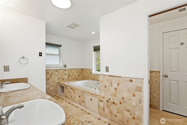 1063 SW Depot Court, Port Orchard, WA 98367