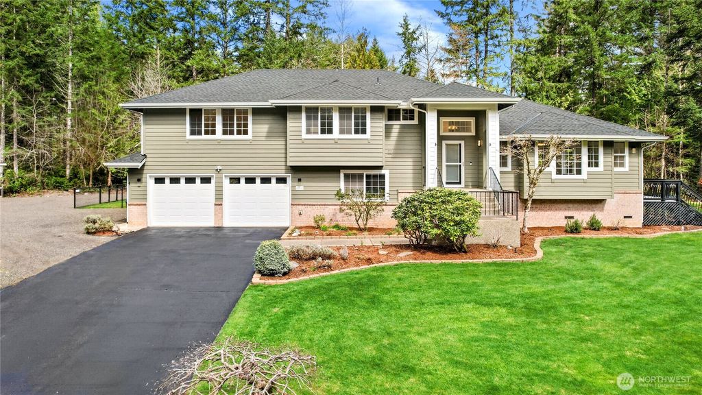 1063 SW Depot Court, Port Orchard, WA 98367