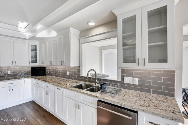 7928 Hapuna Place, Diamondhead, MS 39525