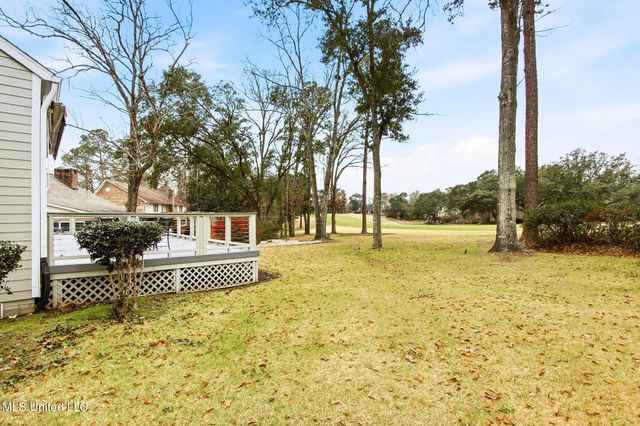 7928 Hapuna Place, Diamondhead, MS 39525