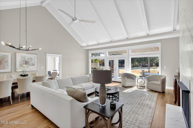 7928 Hapuna Place, Diamondhead, MS 39525