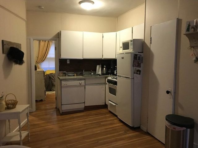 43 Grove Street 3, Boston, MA 02114