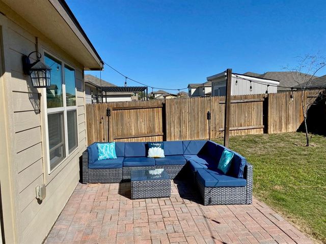 149 Red Sun DR, Kyle, TX 78640