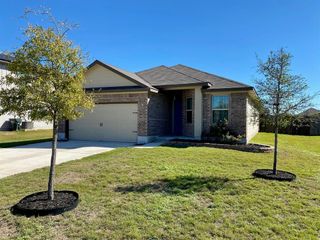 149 Red Sun DR, Kyle, TX 78640