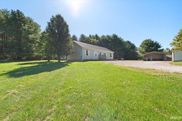 7021 W Alfred Lane, Ellettsville, IN 47429