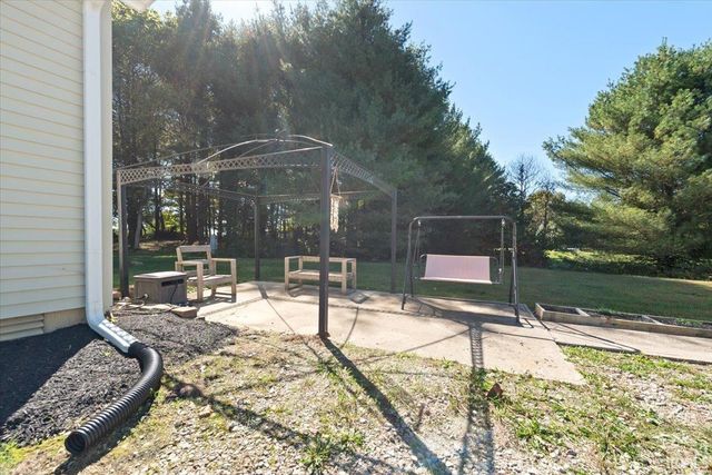 7021 W Alfred Lane, Ellettsville, IN 47429