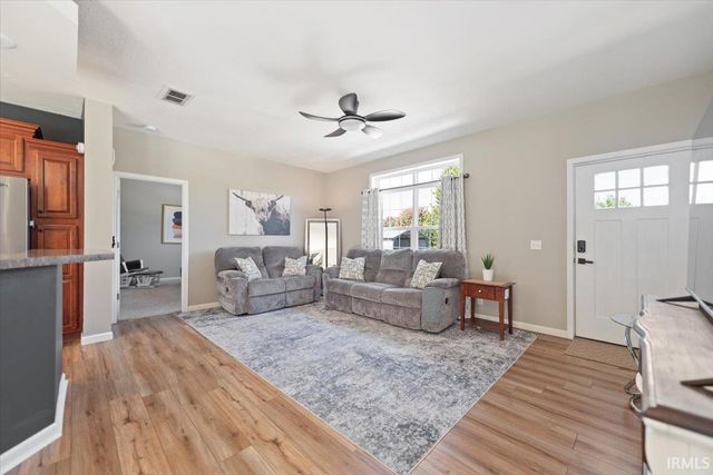7021 W Alfred Lane, Ellettsville, IN 47429