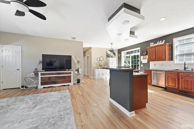 7021 W Alfred Lane, Ellettsville, IN 47429