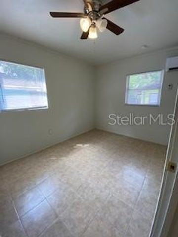 531 E JACKSON AVENUE, Mount Dora, FL 32757