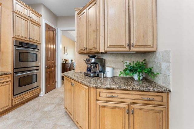 2974 Creekwood Estates Drive, Blacklick, OH 43004