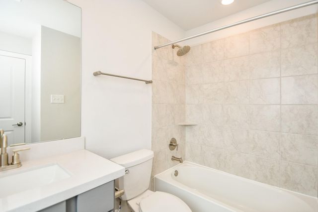 21835 Erskine Peaks Place, Cypress, TX 77433
