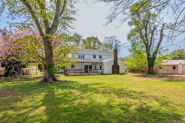 31 Marwood Place, Stony Brook, NY 11790
