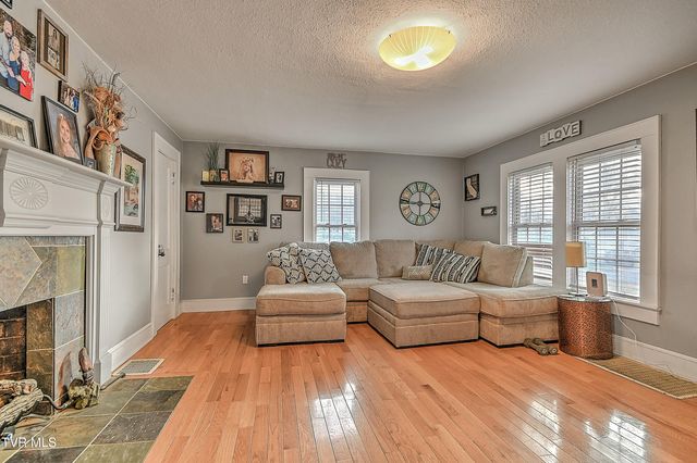 2205 Pendragon Road, Kingsport, TN 37660