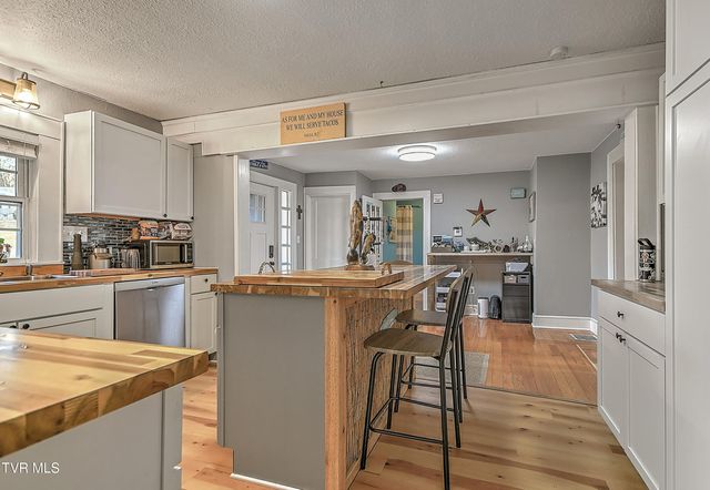 2205 Pendragon Road, Kingsport, TN 37660