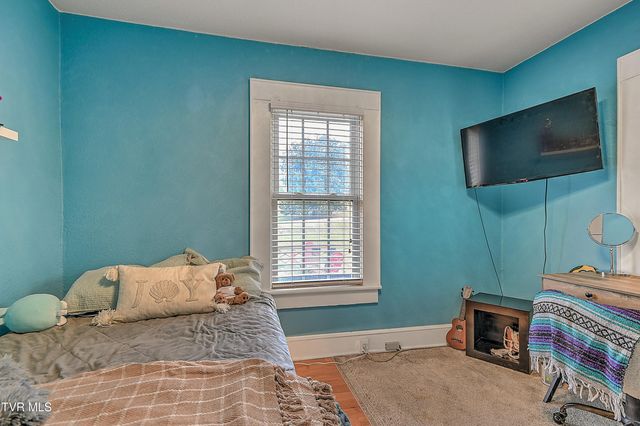 2205 Pendragon Road, Kingsport, TN 37660