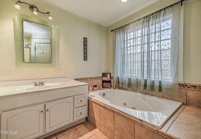 2205 Pendragon Road, Kingsport, TN 37660