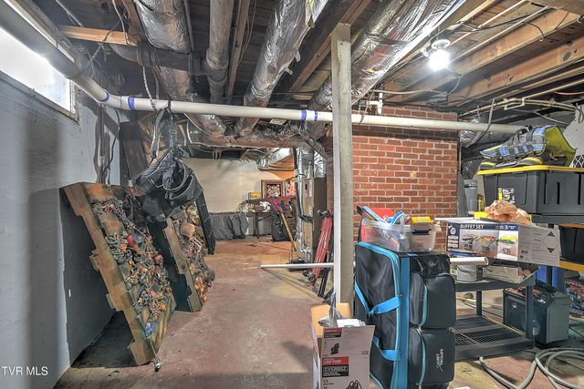 2205 Pendragon Road, Kingsport, TN 37660