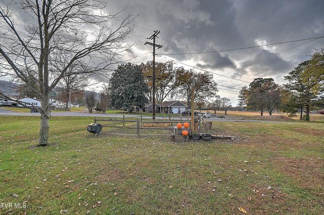 2205 Pendragon Road, Kingsport, TN 37660