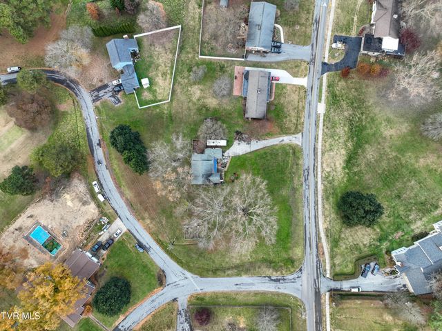 2205 Pendragon Road, Kingsport, TN 37660