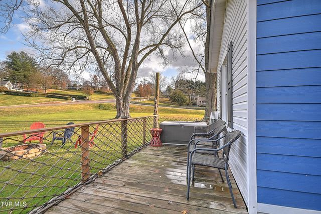 2205 Pendragon Road, Kingsport, TN 37660