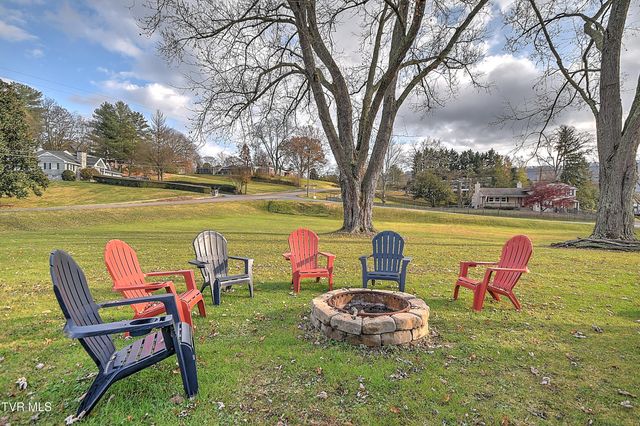 2205 Pendragon Road, Kingsport, TN 37660