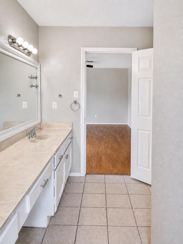 7854 Green Lawn Drive 7854, Houston, TX 77088