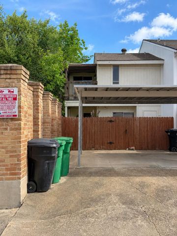 7854 Green Lawn Drive 7854, Houston, TX 77088